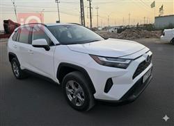 تۆیۆتا ڕاڤ 4